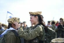 جيش الدفاع الإسرائيلي يشكل كتيبة مشاة خفيفة مختلطة جديدة لحراسة الحاجز الأمني ​​في الضفة الغربية