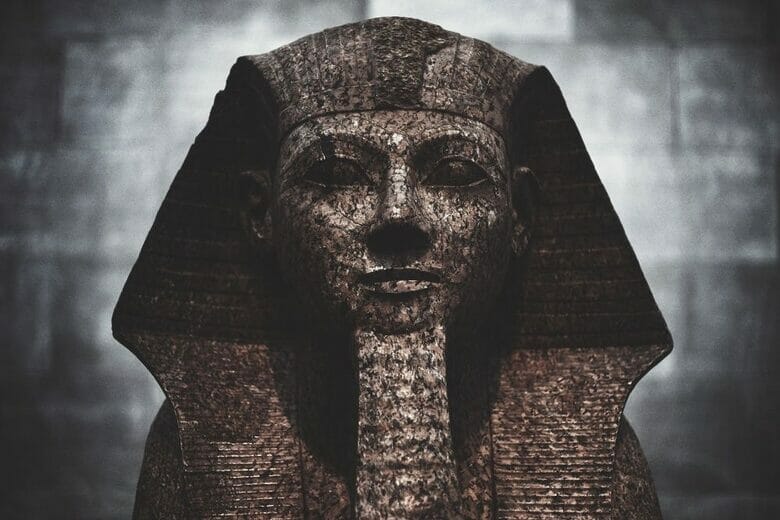 نفرتيتي الملكة الجميلة التي حكمت مصر
