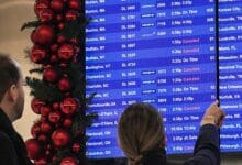 يهدد طقس بارد قياسي مئات الملايين من الناس في الولايات المتحدة. كما انخفضت درجات الحرارة بمقدار 40 درجة