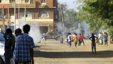 المتظاهرون يعودون إلى الشوارع في السودان