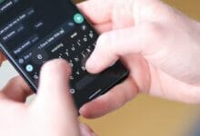 لوحة مفاتيح Google Pixel: كيفية تشغيل / إيقاف التعليقات اللمسية