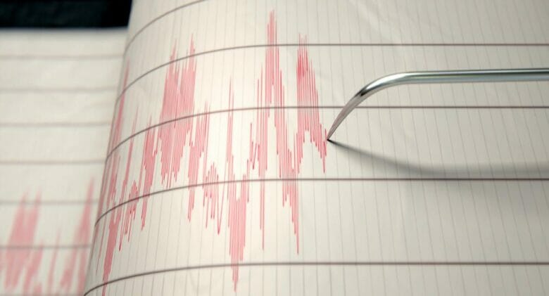 ضرب زلزال بقوة 6.1 درجة على مقياس ريختر منطقة شينجيانغ الصينية