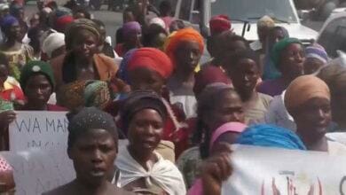 جمهورية الكونغو الديمقراطية: نساء في مظاهرات في الشوارع يطالبن متمردي حركة 23 مارس بمغادرة مدينتهم