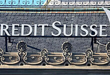 وزير المالية البريطاني ، محافظ بنك إنجلترا على اتصال بشأن Credit Suisse: المصدر