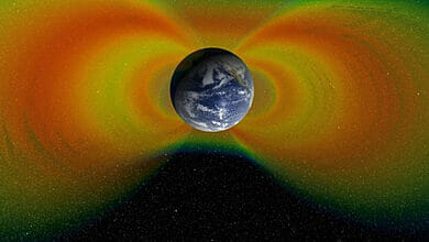 شذوذ المجال المغناطيسي للأرض: ناسا تشرح كيف تؤثر علينا