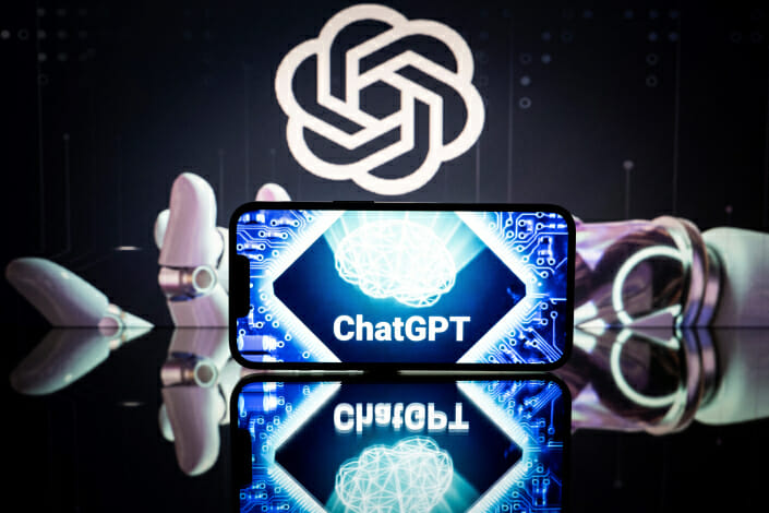 ChatGPT: لماذا يجب أن تأخذ دورات الذكاء الاصطناعي