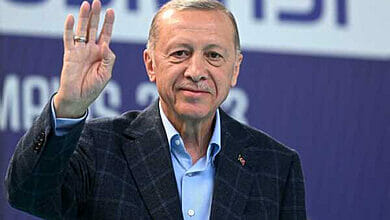 أردوغان يتهم بايدن بالأمر بهزيمته في الانتخابات