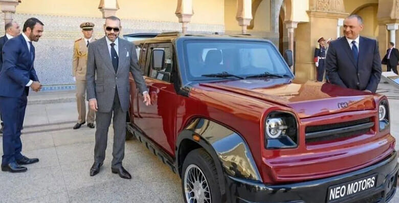 تقديم لجلالة الملك نموذج لأول علامة تجارية مغربية للسيارات الاستهلاكية ونموذج أولي لمركبة هيدروجينية بمبادرة مغربية