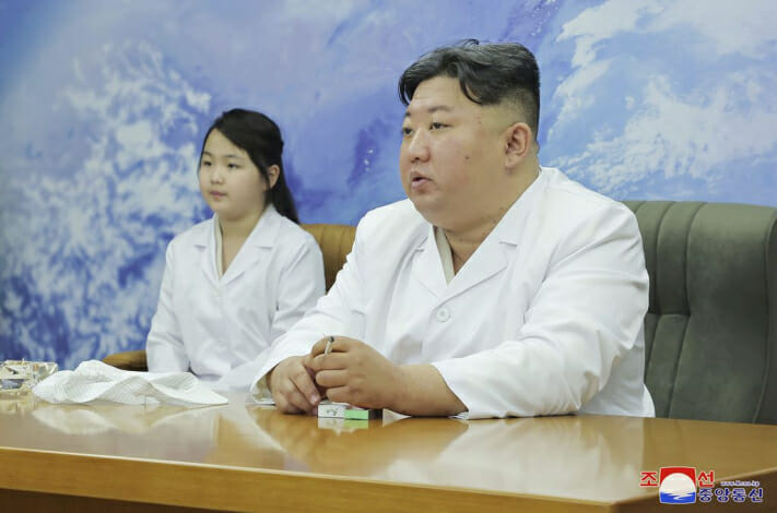 تستعين كوريا الشمالية بأول قمر صناعي للتجسس لمراقبة الولايات المتحدة وحلفائها