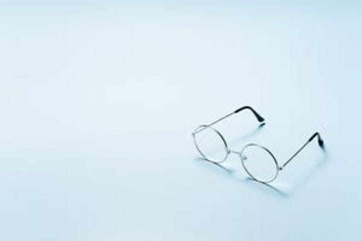 7 علامات حان الوقت للحصول على نظارات جديدة