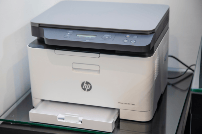 تمنع HP الطابعات التي تستخدم خراطيش الحبر من ماركات أخرى