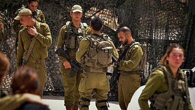 ضباط من الجيش الإسرائيلي في القاهرة للتحقيق في هجوم إرهابي قاتل على الحدود