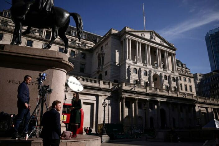 من المقرر أن يرفع بنك إنجلترا أسعار الفائدة إلى 4.75٪ مع تباطؤ التضخم في الانخفاض