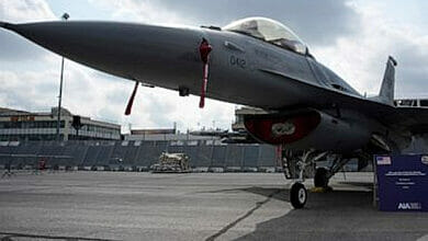 الولايات المتحدة ترسل طائرات مقاتلة من طراز F-16 لحماية السفن من المضبوطات الإيرانية في منطقة الخليج