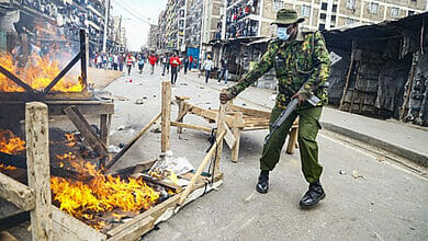 المتاجر تغلق أبوابها مع اشتداد الاحتجاجات في كينيا