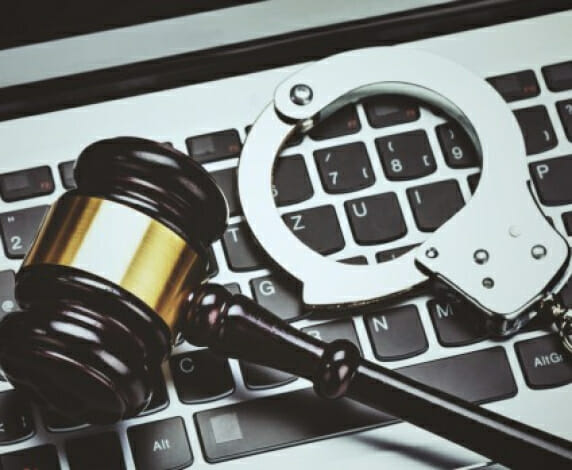 هيومن رايتس ووتش: على الأردن إلغاء مشروع قانون الجرائم الإلكترونية “الصارم”