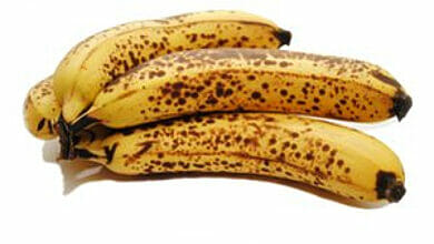 لماذا يتحول لون الموز إلى اللون البني – وكيف يمكنك إيقافه؟ هذا ما يقوله العلم