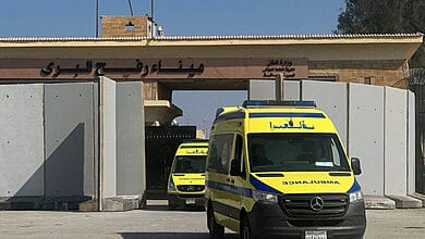 حماس حاولت إرسال مقاتلين إلى مصر في سيارات إسعاف لجرحى غزة – مسؤول أمريكي